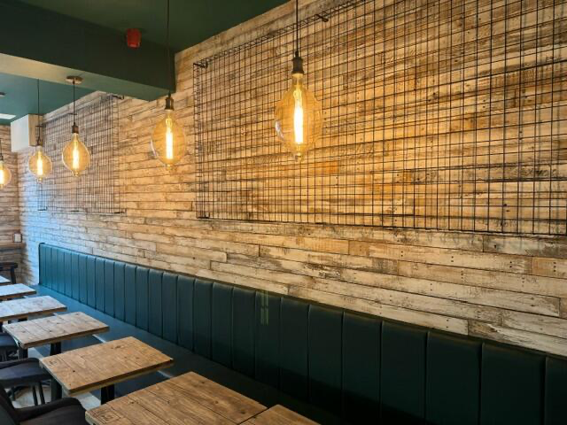 Whitewash Reclaimed Pallet Boards - 15 Square Meter Pack